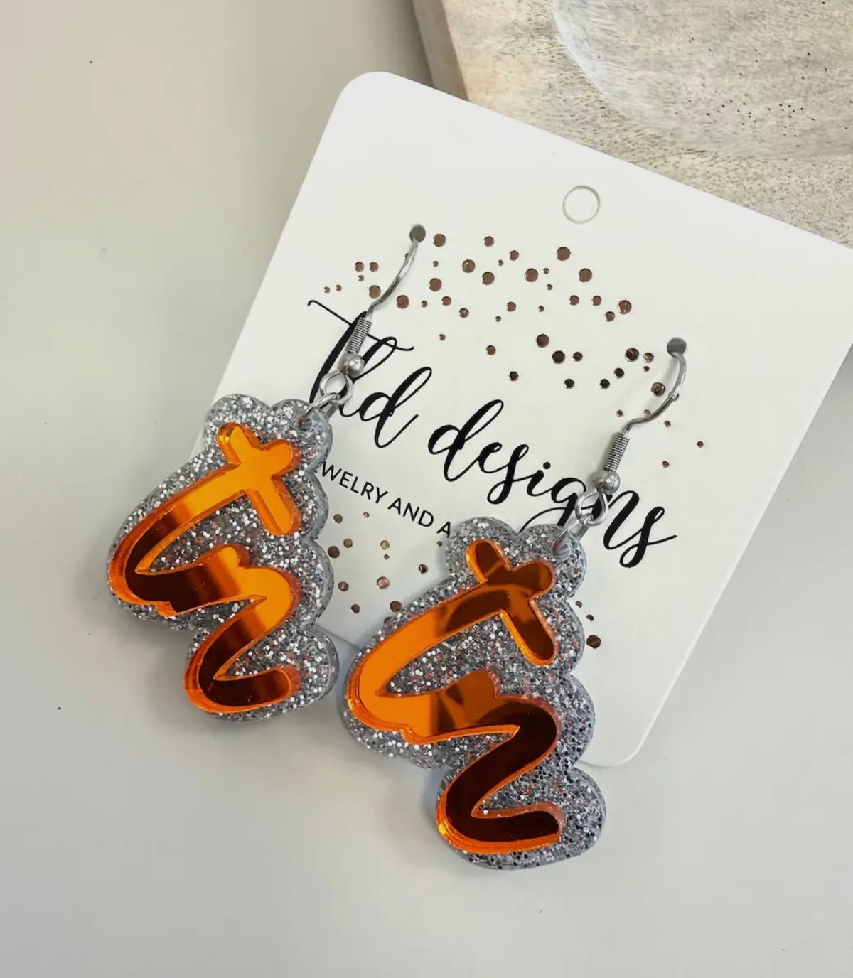SU25 TLD TN Earrings