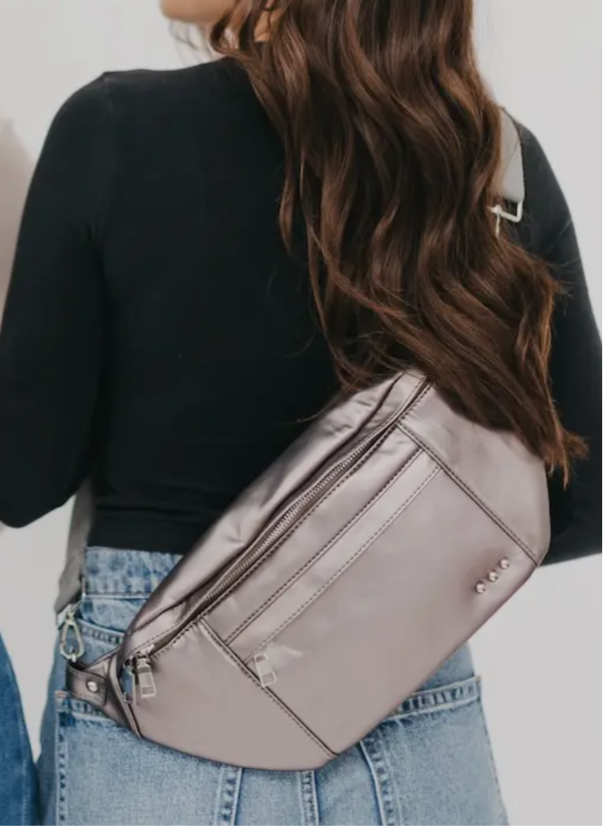 SU25 PS Gunmetal Gray Bum Bag