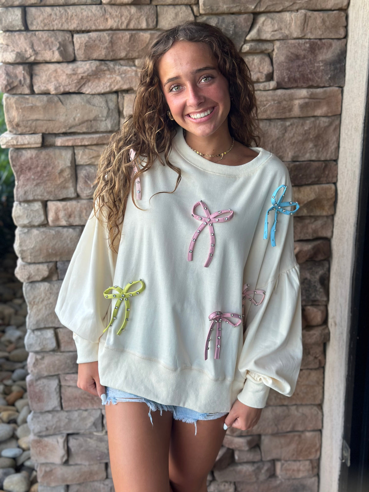 SU25 PL Stud Bow Oversized