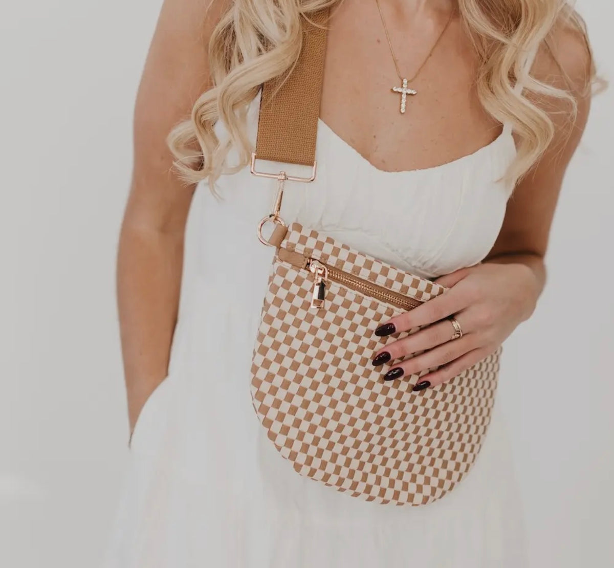 W25 PS Checkered Tan Bum Bag