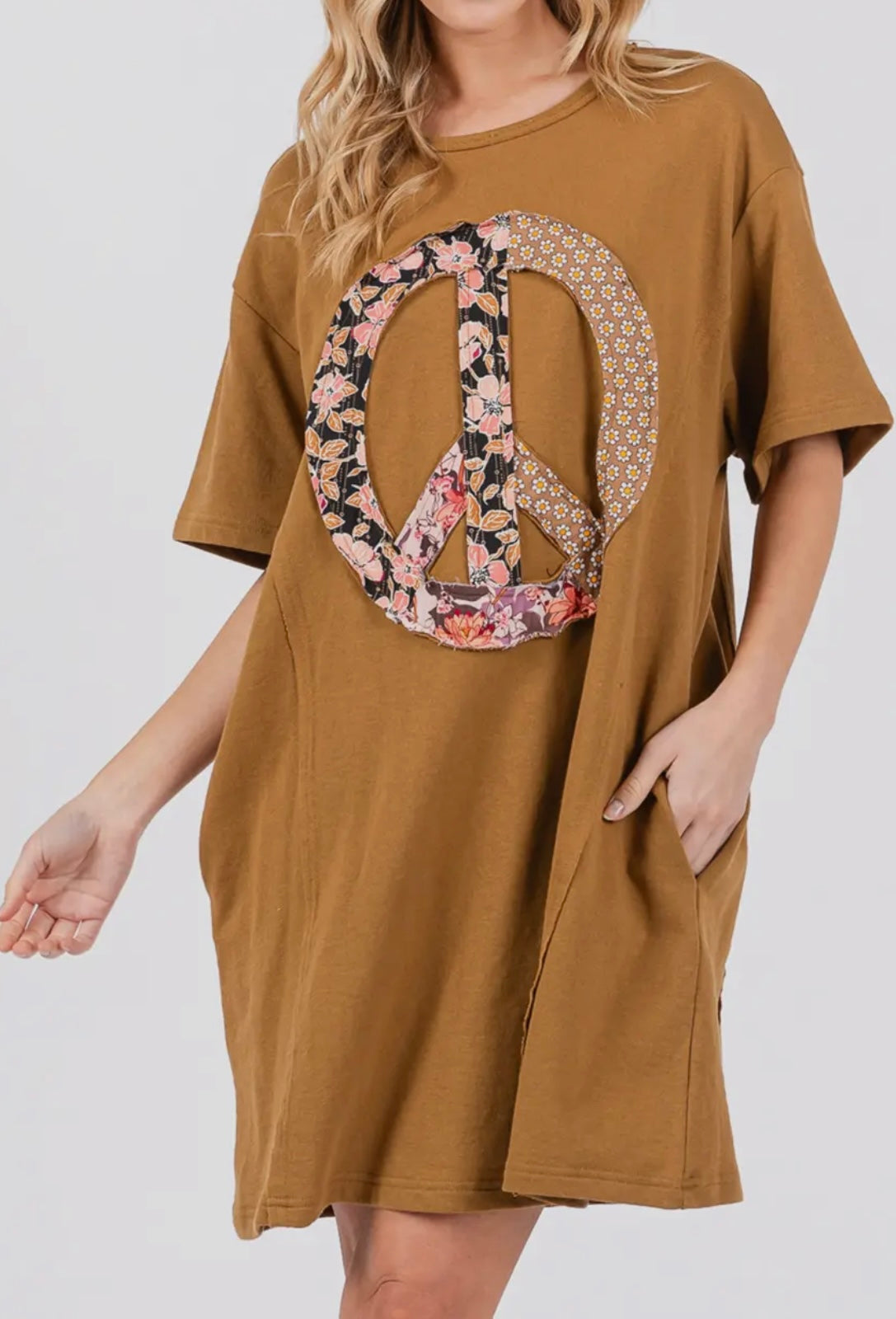 S25 S+F Plus Peace Tshirt Dress