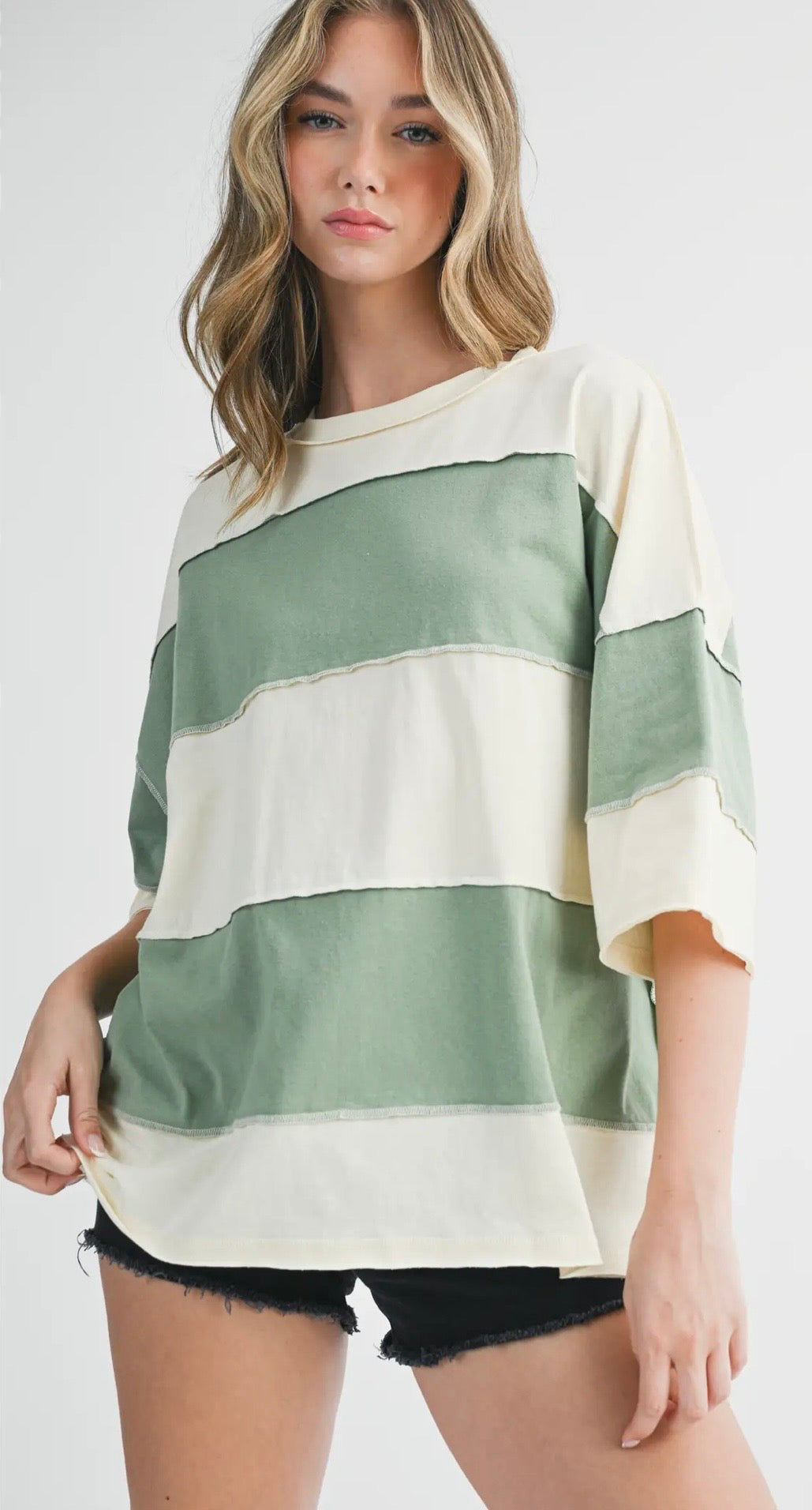 SU26 Polly Color Block Top