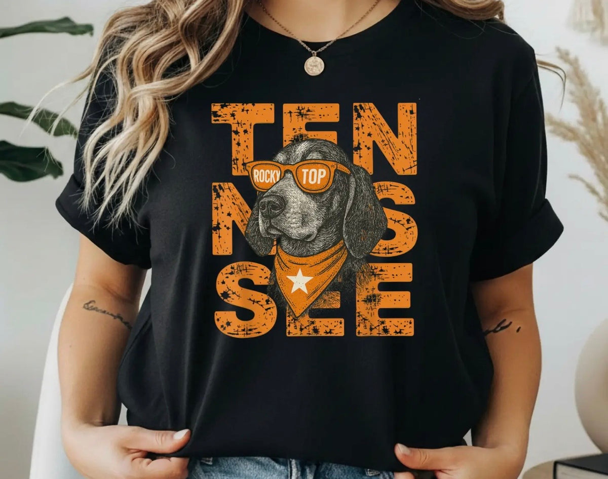 SU26 Black TN Smokey Tee