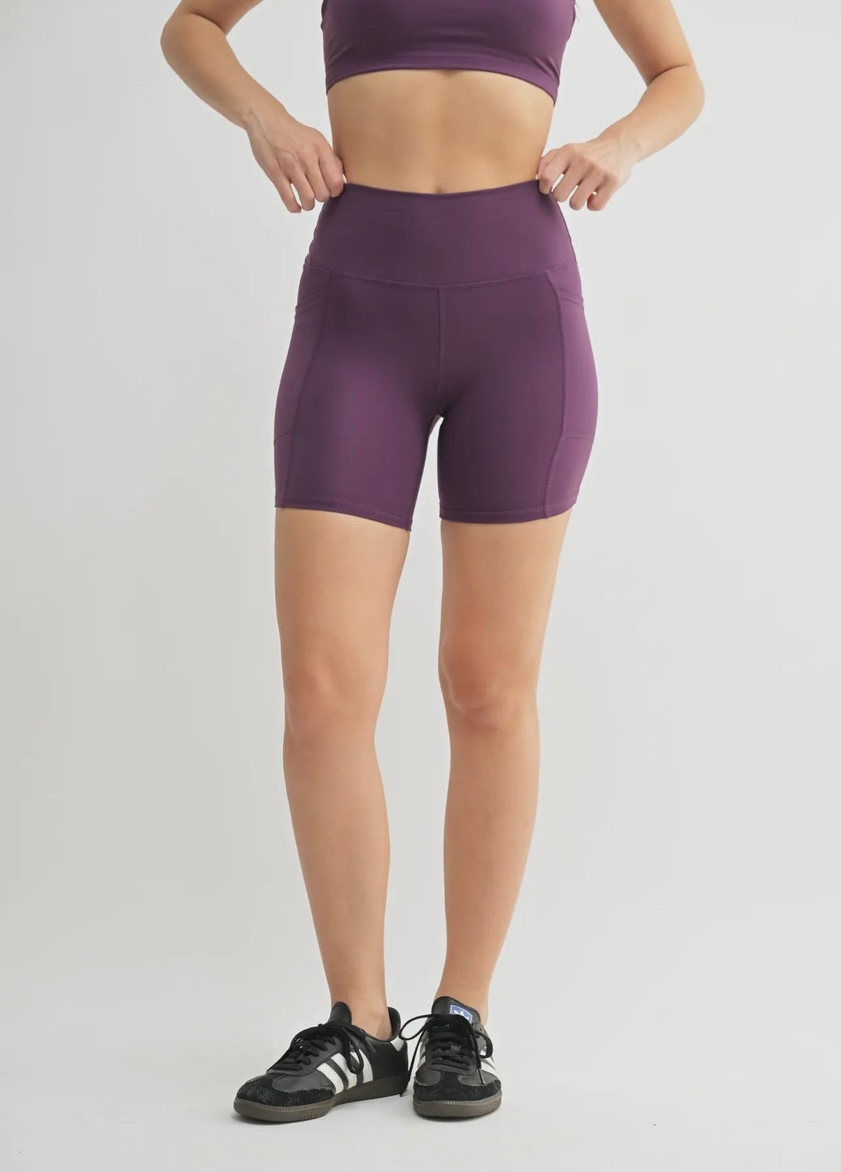 SU25 Merlot Biker Shorts With Pockets