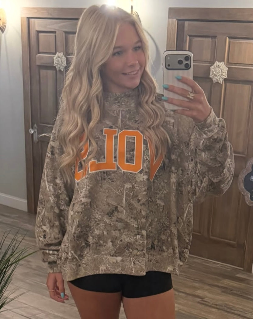 SU26 Camo VOLS Mock Neck SS